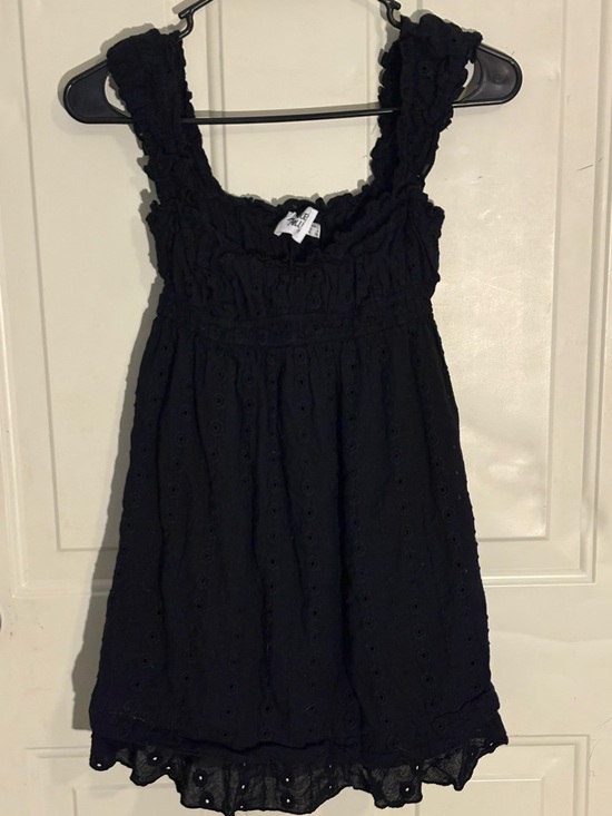 Princess Polly Dresses & Skirts - Princess Polly Black Eyelet Sundress for Girls